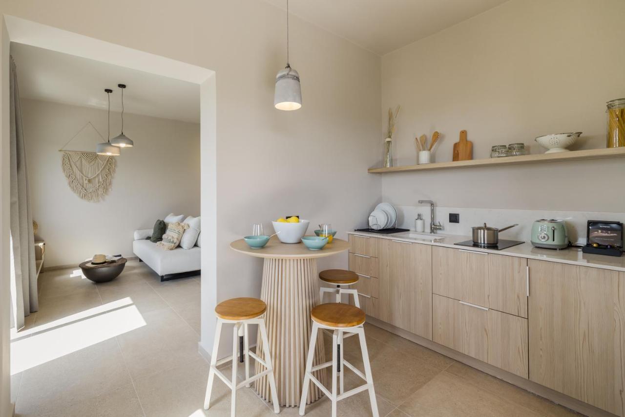 Topos Suites Lászi Kültér fotó