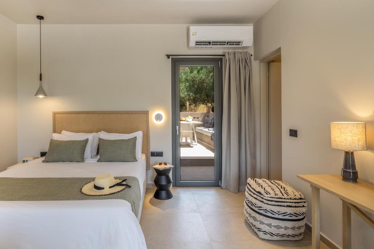 Topos Suites Lászi Kültér fotó