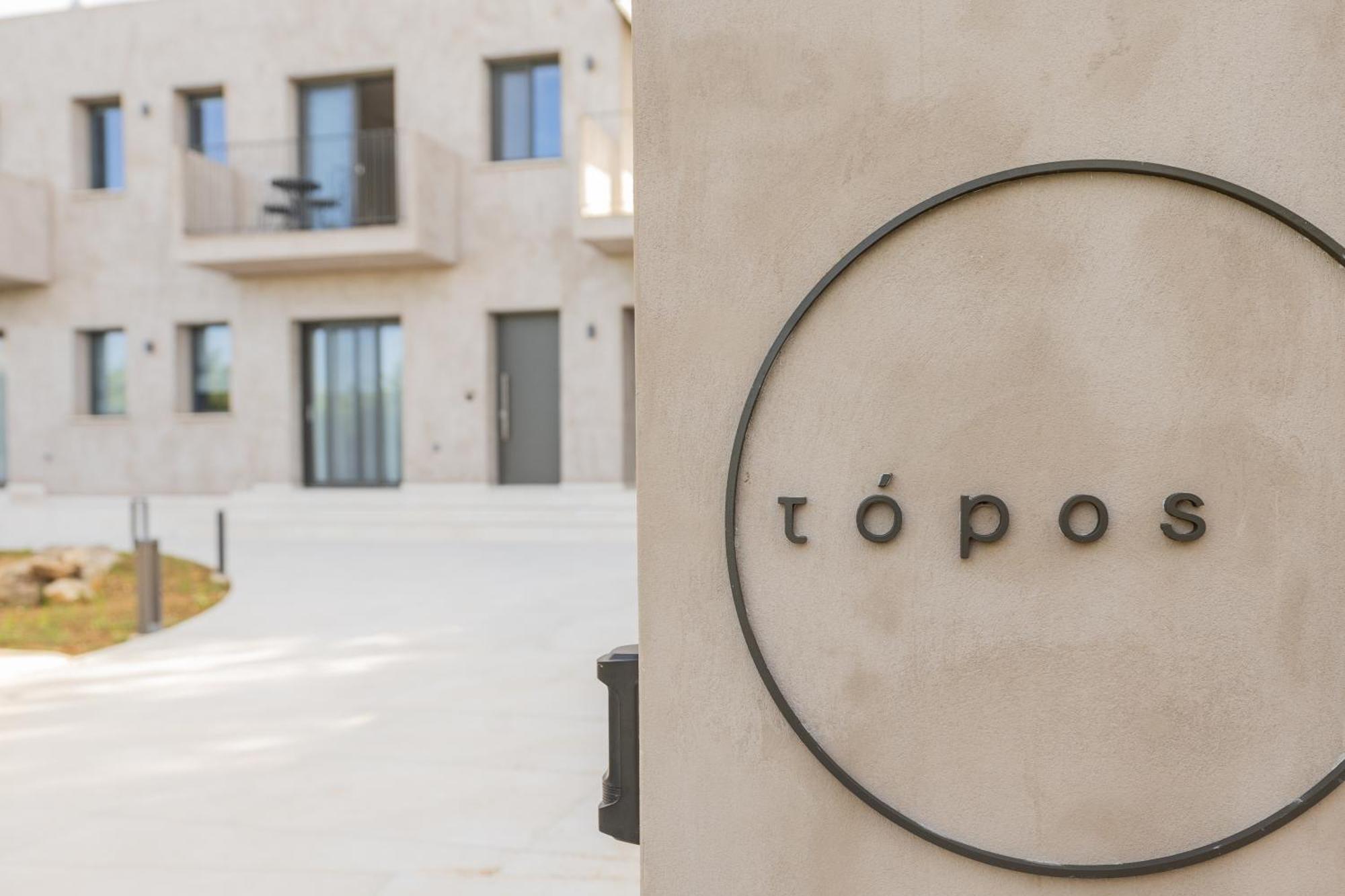 Topos Suites Lászi Kültér fotó